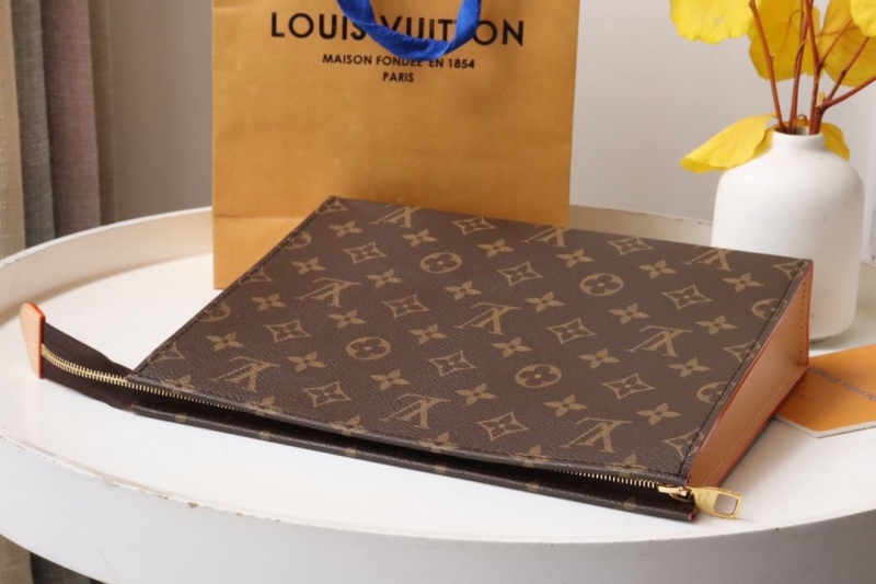 LV Clutch Bags